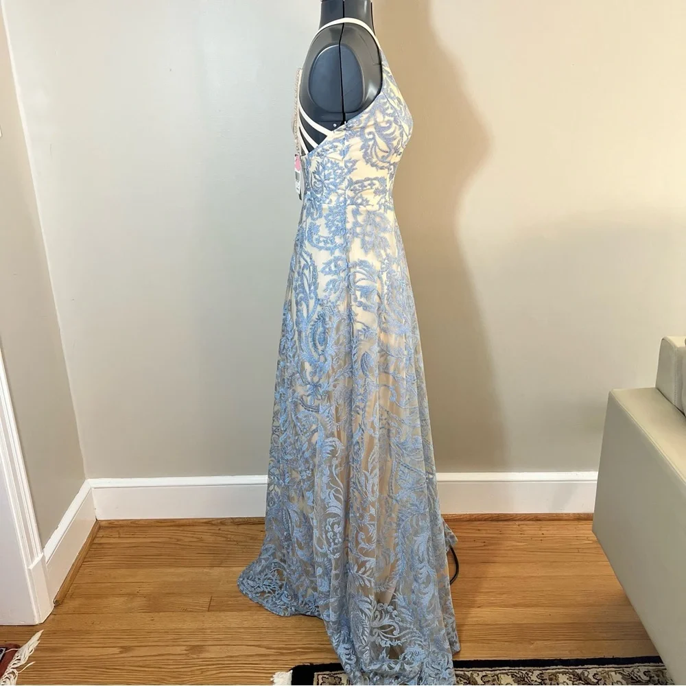 NWT Speechless Blue & Tan Halter Prom Dress Size 0 - Picture 4 of 13